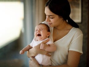 When the baby is angry with constipation When the baby is angry with constipation