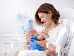 Kojení miminek - Nestlé Baby Kojení miminek - Nestlé Baby